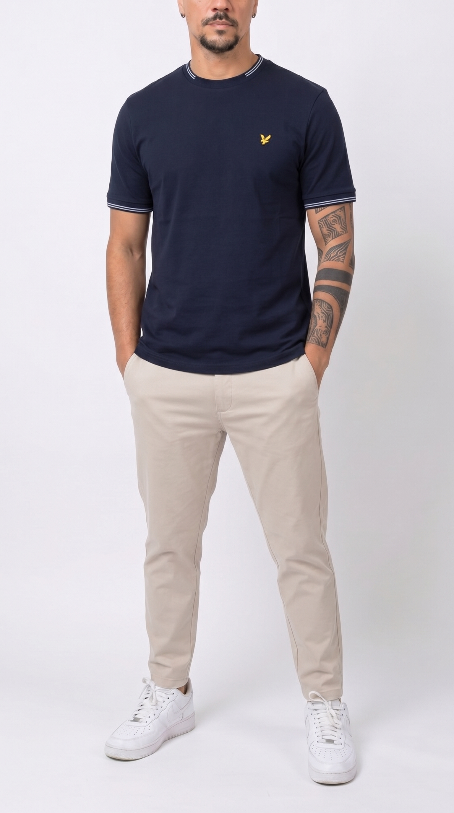 Frank14 - T-SHIRT CON POLSINI LYLE & SCOTT - fronte