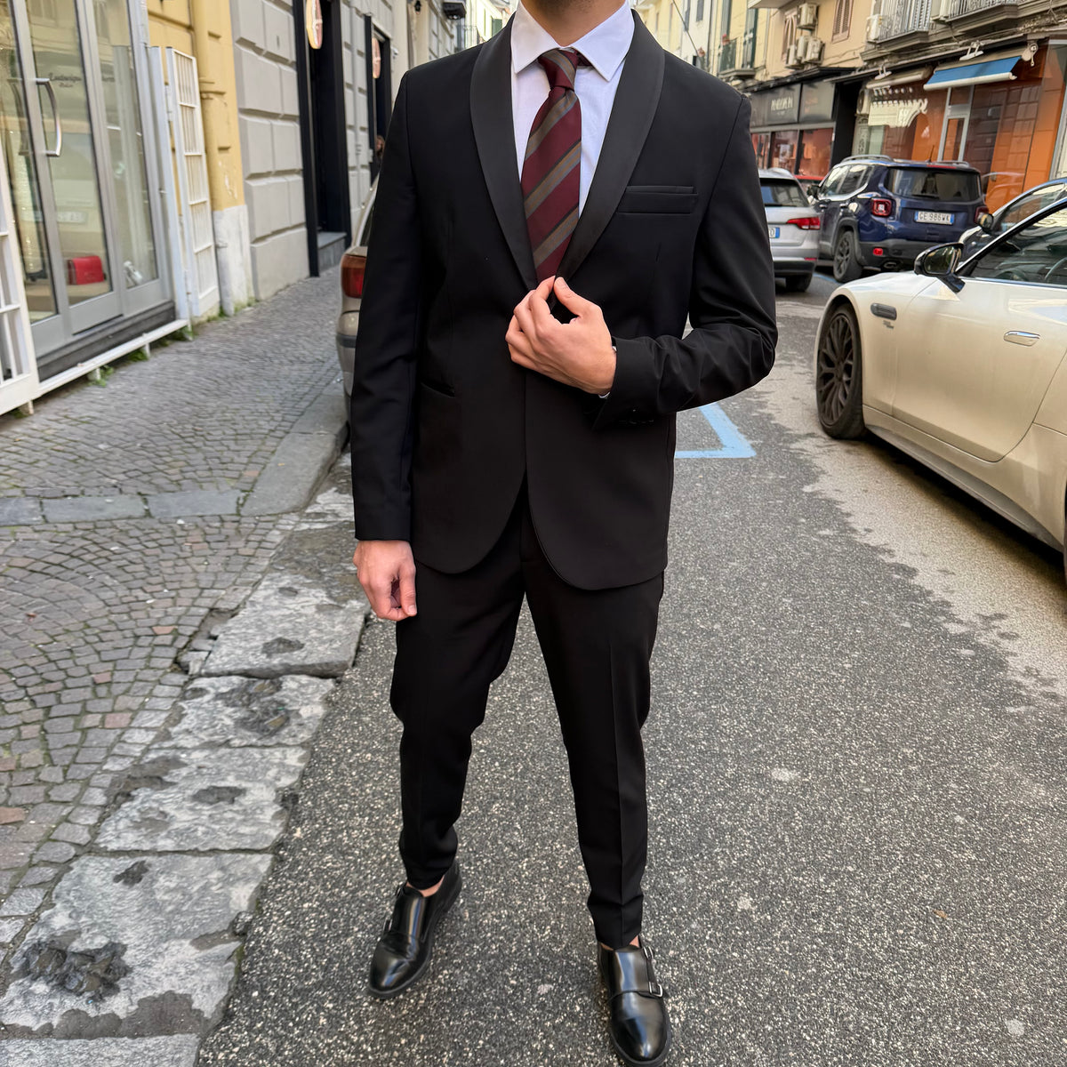 SMOKING CASUAL