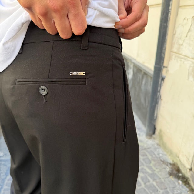 PANTALONI CROPPED ENJOY