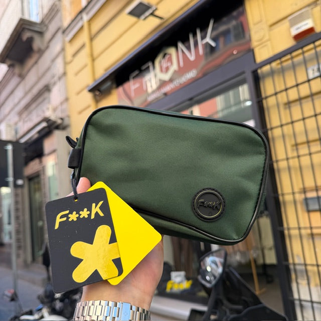 POCHETTE F**k