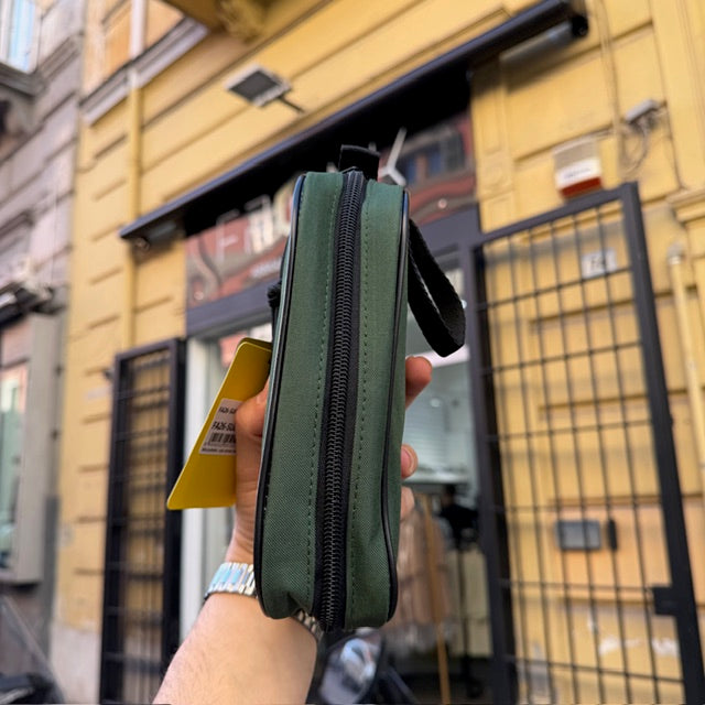 POCHETTE F**k