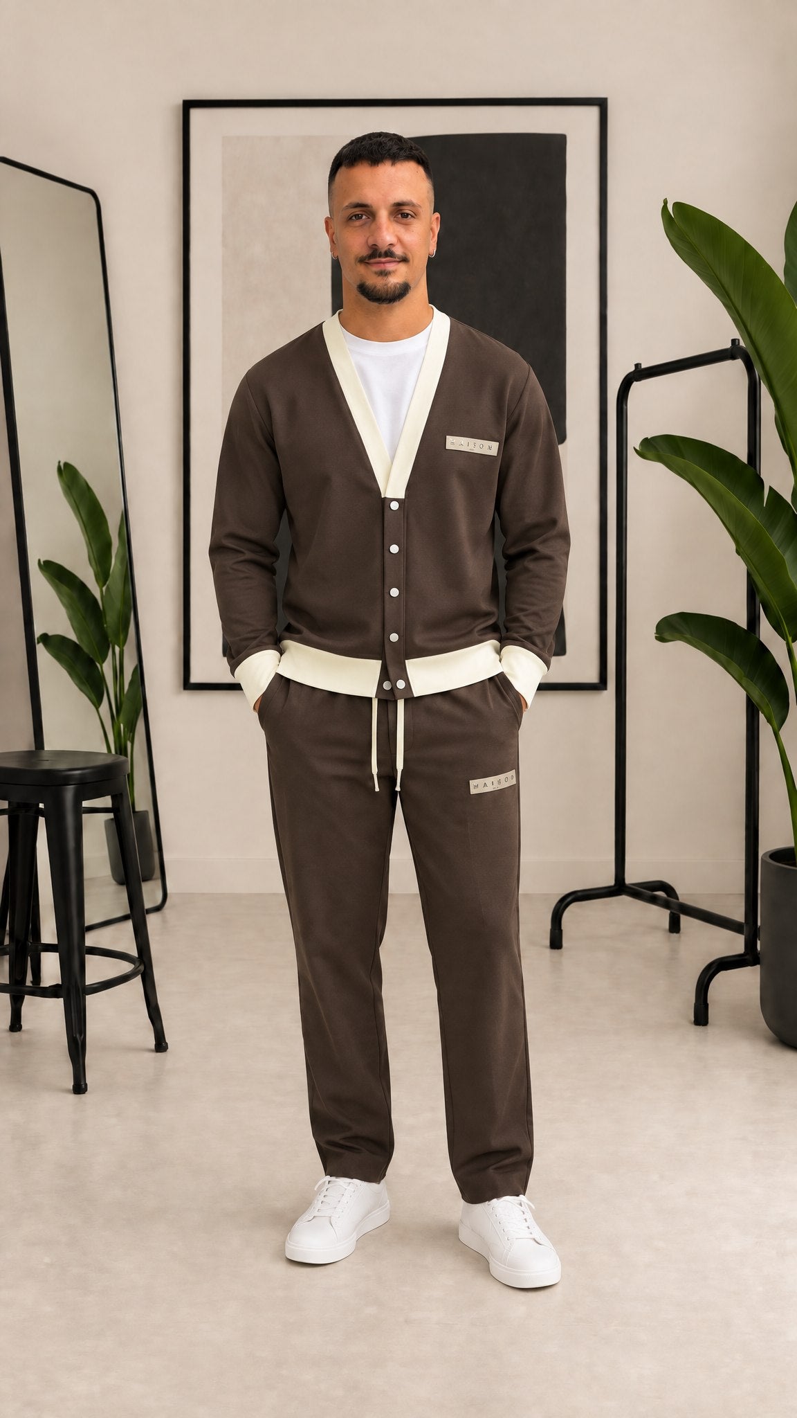 COMPLETO CON CARDIGAN MAISON PARIS