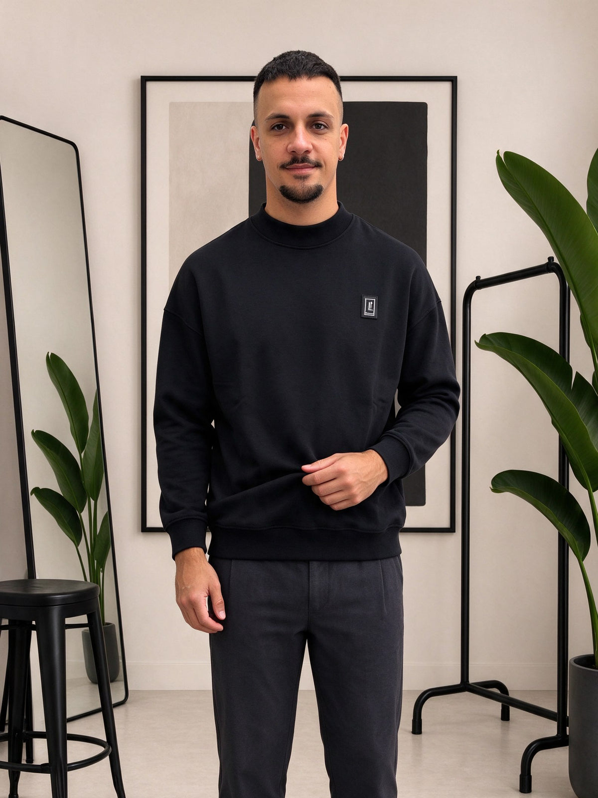 SOLDIER CREWNECK SWEATSHIRT